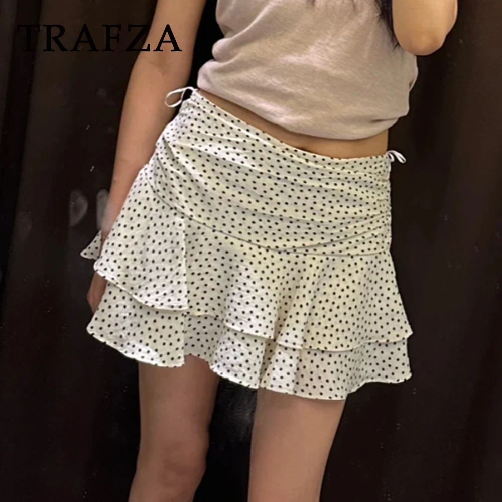 

TRAFZA Chic Elegant Dot Y2K Mujer Shorts Skirt Fashion 2025 Summer Tierred A-Line Club Beach Holiday Y2K Casual Women Mini Skirt