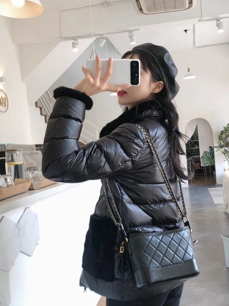 2025年冬 ダウンジャケット 本物のウサギの毛皮 ショート丈 パフコート レディース スタンドカラー ポケット 軽量 90% ホワイトダックダウン コート