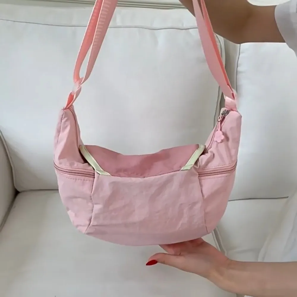 Casual Korean Style Nylon Shoulder Bag Creative Large Capacity Cloth Messenger Bag Tote Bag Lightweight Handbag Girls view 2