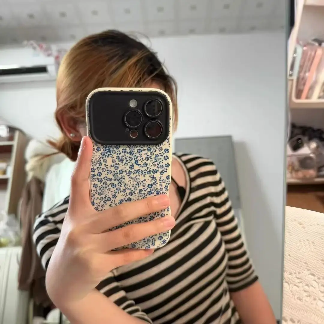 Blue And White Porcelain Flower Design Phone Case For iPhone 17 Pro 17Air 16 15 14 Plus 13 12 11 Pro Max XSMax X XR Cover