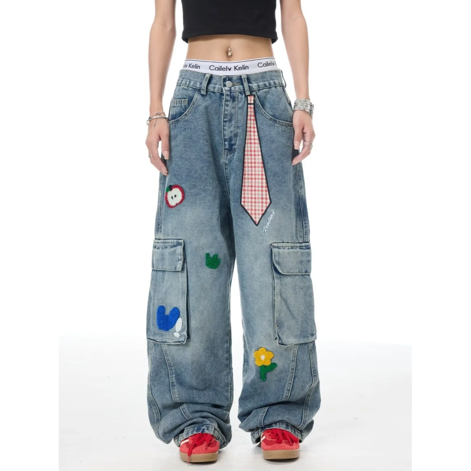 

Women's Blue Casual Cargo Denim Jeans Y2K Harajuku Street Style 2000S Retro Patchwork Printed High Street Aesthetic Denim Pants