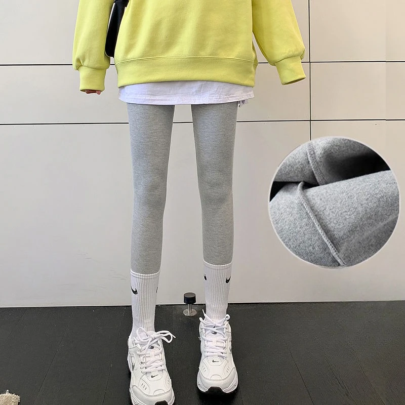 Leggings doublés en polaire brossée pour femmes, couche de Base thermique légère pour une tenue toutes saisons, coupe extensible polyvalente, prêt pour l'hiver