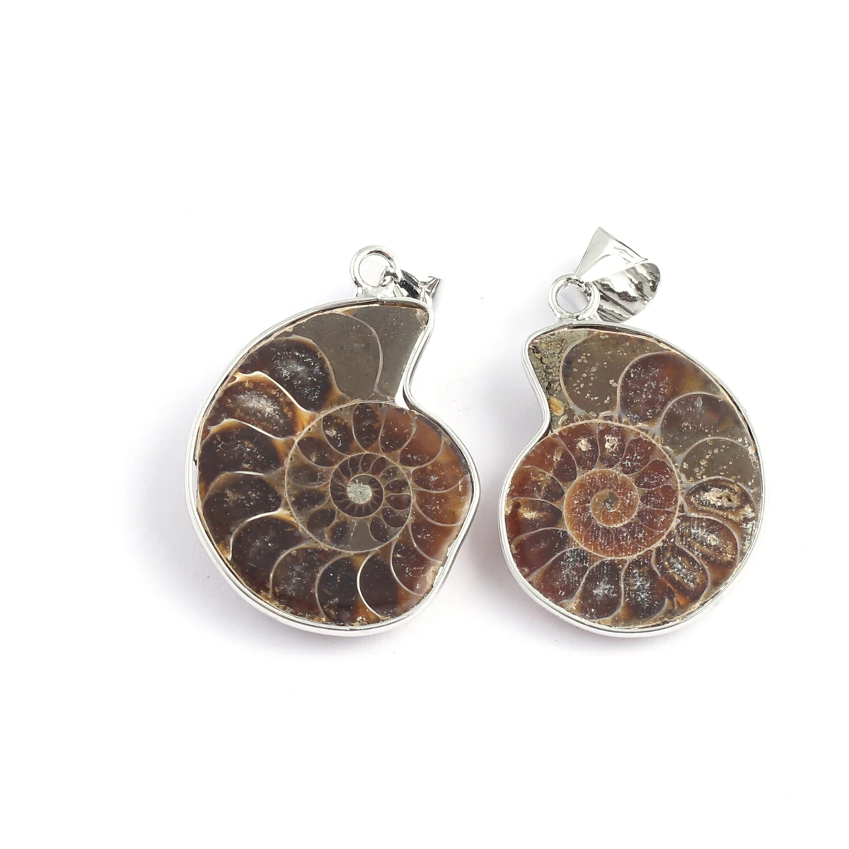 1pc Natural Stone Pendants Snail Shell Shaped Seashell Pendant Charms for Jewelry Making DIY Women Men Necklace Gifts