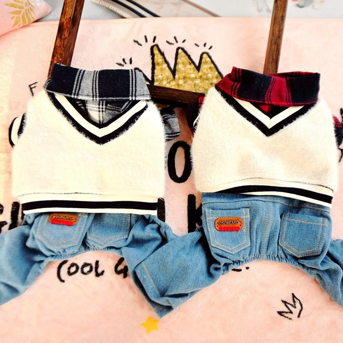 Checkered shirt two-piece pet clothes sweater autumn and winter new four-legged clothes handsome