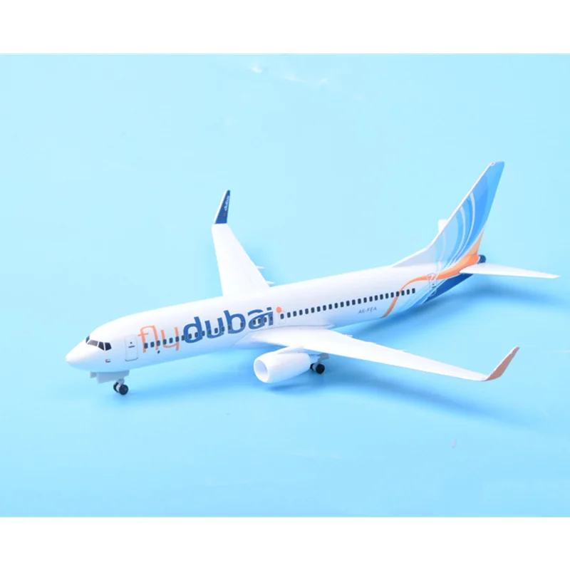 20CM Airplanes Flydubai Airlines B737 Metal Plane Model Aircraft Kid Gift Collectible Model Toys Wheels Display