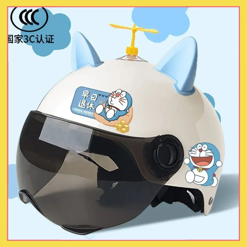 Helm mobil listrik kartun Doraemon, helm pelindung matahari Universal empat musim, kartun anak-anak dewasa, musim panas