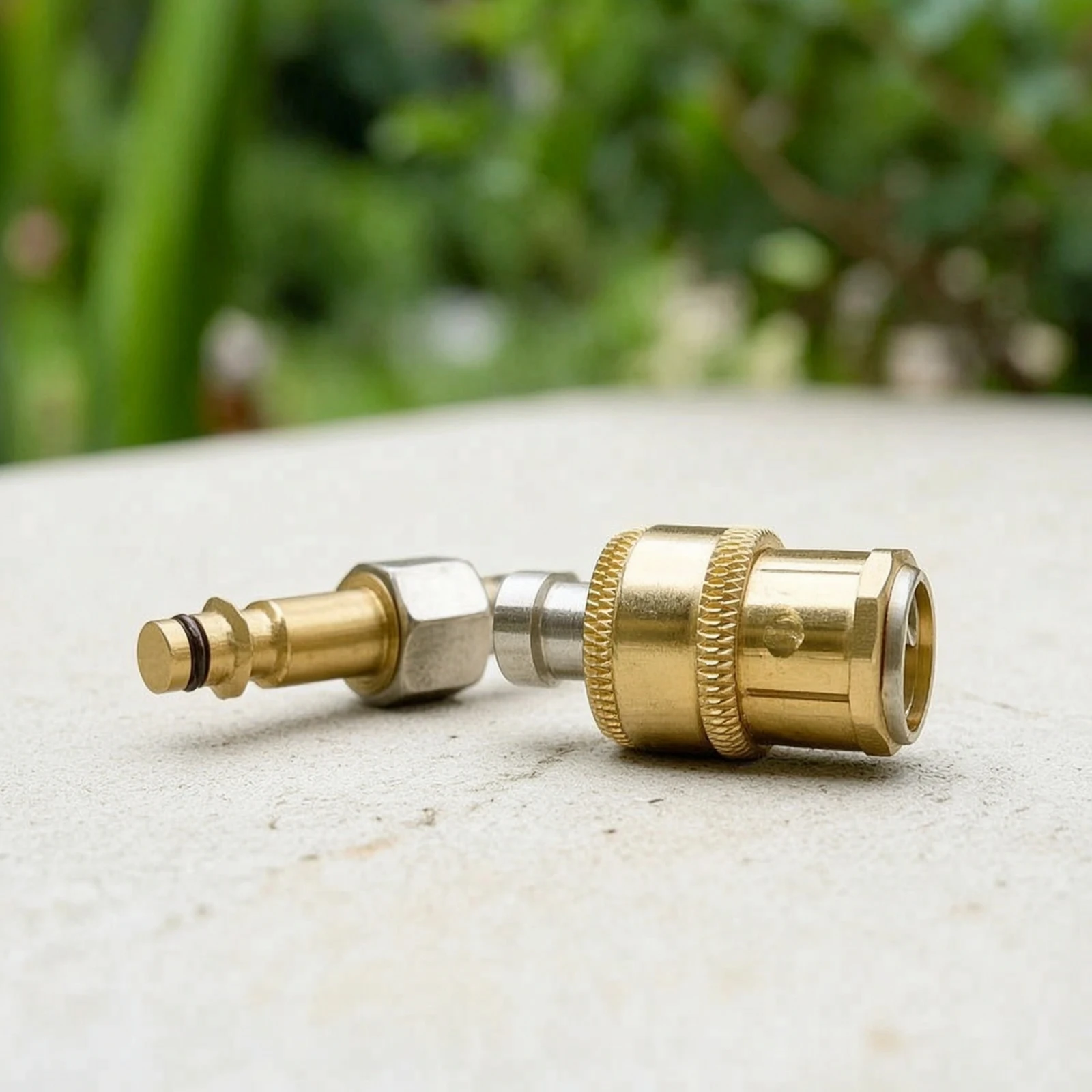 2 Pieces 1/4-Inch Quick-Connect Adapter Brass Pressure Washer Adapter with Male and Female Fittings