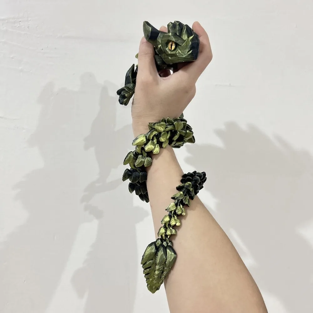 

Luminous 3D Printed Horned Dragon Glow in The Dark Joints Movable Dragon Figurine Simulation PLA Multicolor Dragon Ornament