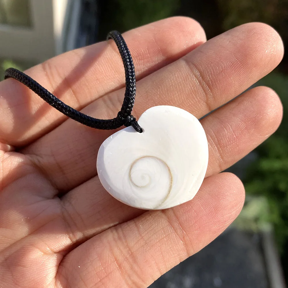 1Pc Shiva Eye Natural Conch Shells Sun Shell Slab Round Slice Necklace Specimen Mineral For Meditation Chakra Pendant DIY Gift