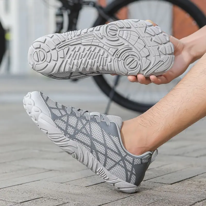 

Походная треккинговая дышащая спортивная обувь с полой сеткой для мужчин, уличная мода для бега, удобные мужские повседневные кроссовки