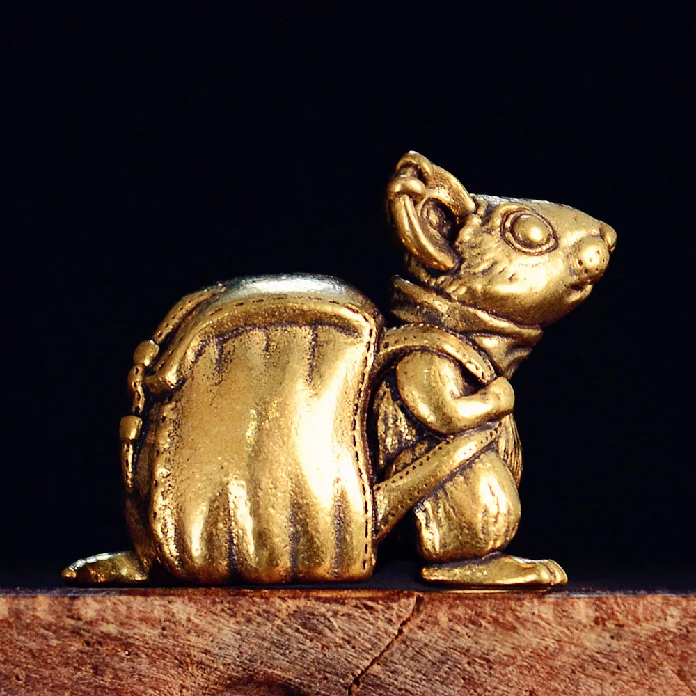 Backpack Mouse Miniature Figurine Brass Cute Animal Rat Small Statue Desktop Ornaments Vintage Home Decoration Craft Accessories