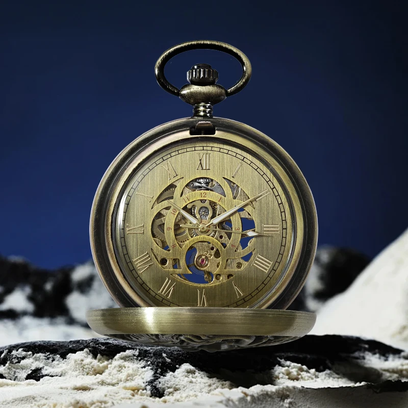 Bronze vintage mechanical pocket watch The shape of a dragon on the surface The outer ring of the back is patterned