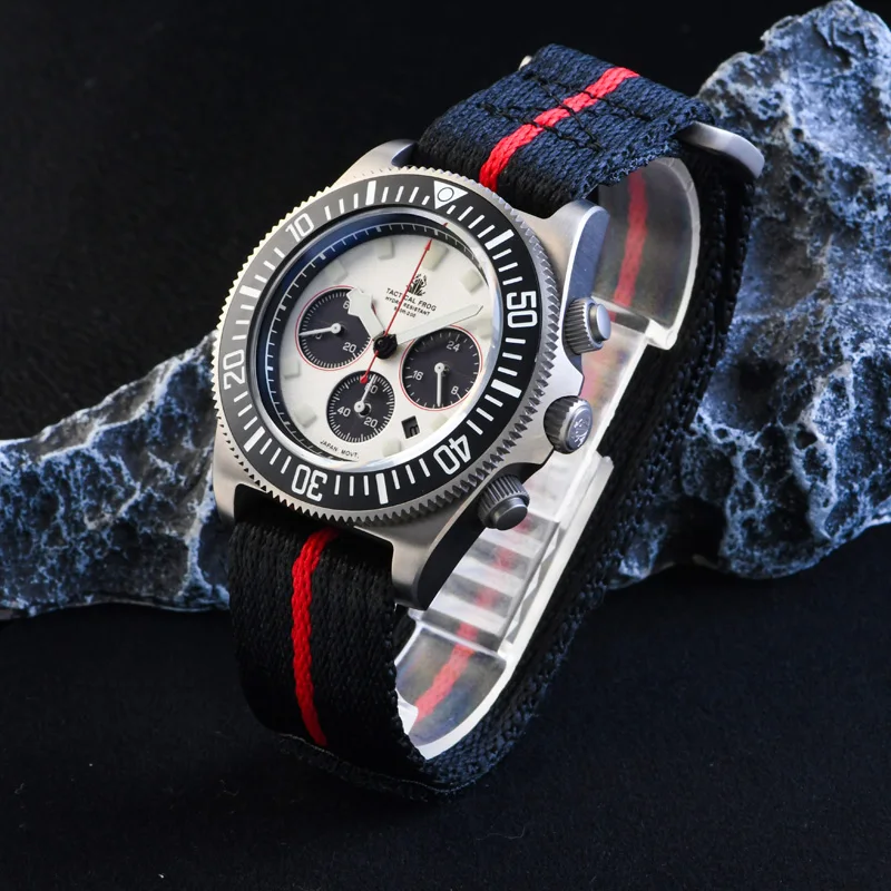 Tactical Frog Diving Watch FXD2 Titanium Sapphire BGW-9Super Luminous 200M Chronograph VS75B Solar-powered Quartz Movement Watch