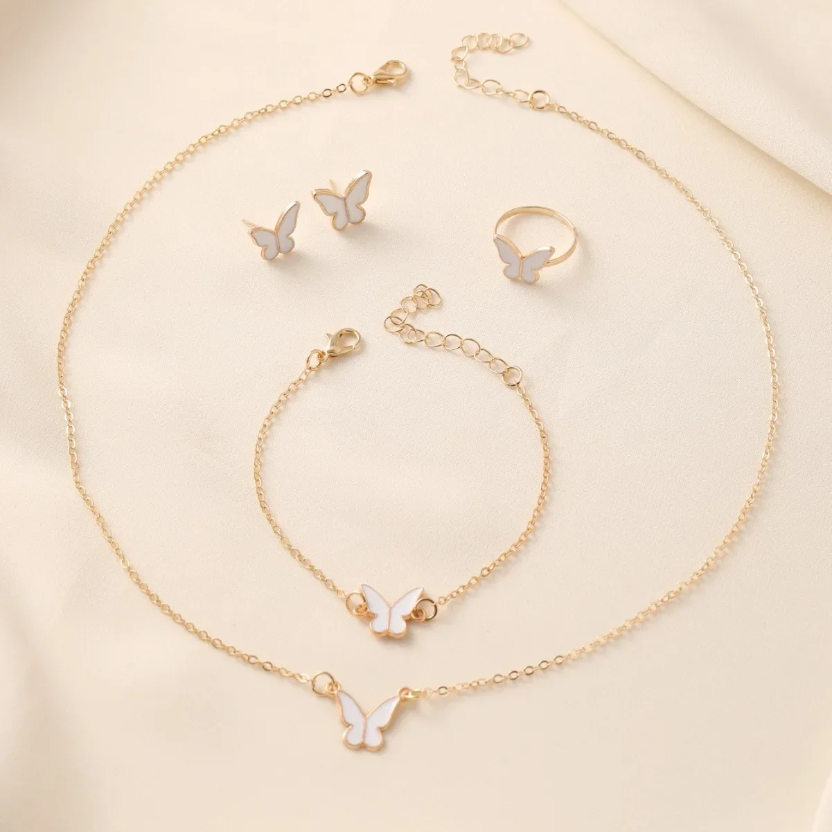 White Butterfly Drop Glazed Necklace Exquisite Simple Fashion Collarbone Chain Temperament Necklace Earrings Rings Jewelry Sets