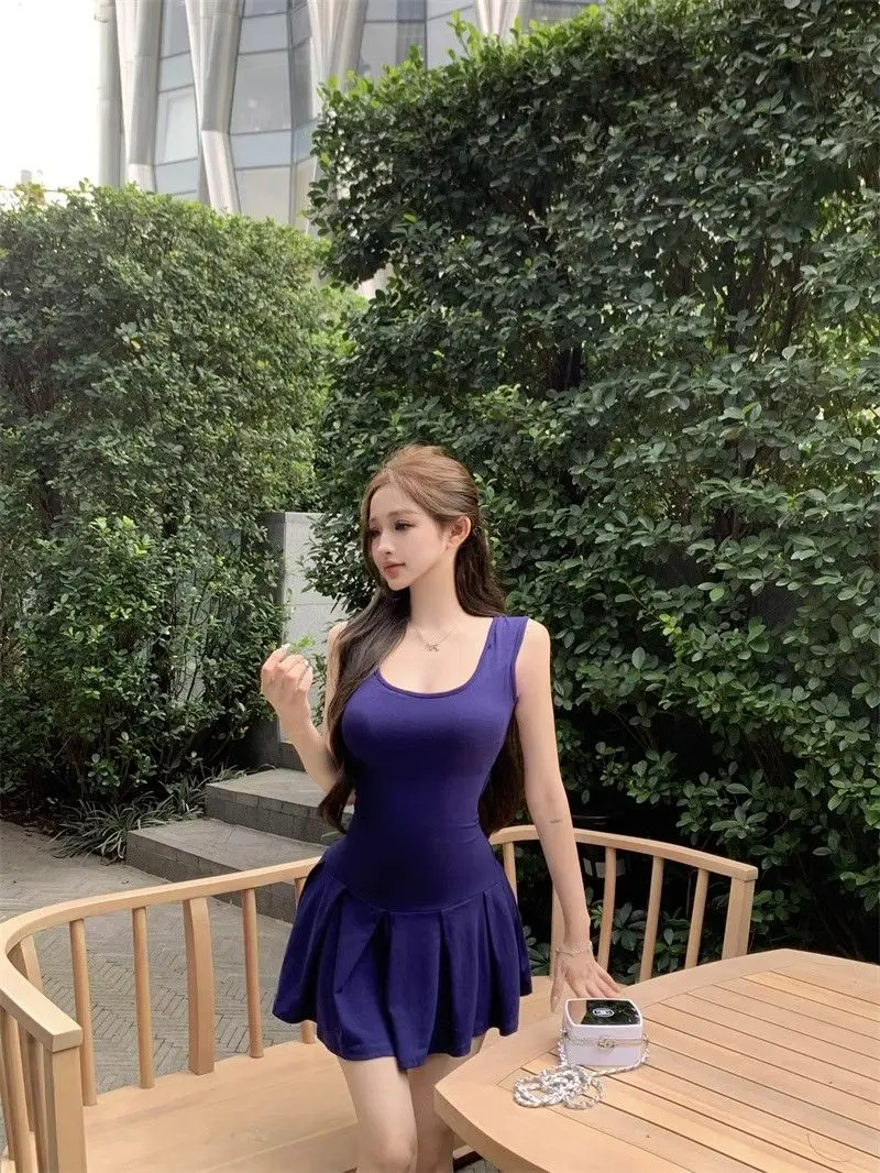 Robes sans manches pour femmes, bleu, printemps, Satin, encolure carrée, brodé, plissé, couches, Style français, pique-nique, doux, Unique, fluide