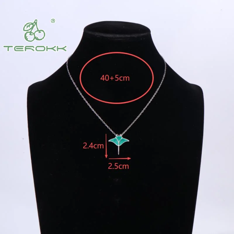 المحيط الأزرق مانتا قلادة قلادة للنساء تصميم عصري لطيف ارتداء اليومي مجوهرات هدية