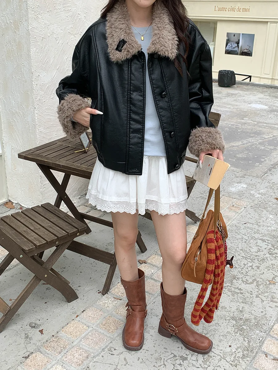 سترة نسائية من جلد البولي يوريثان ريترو شتاء 2025 معطف كاجوال بأكمام طويلة ملابس خارجية كلاسيكية أنيقة