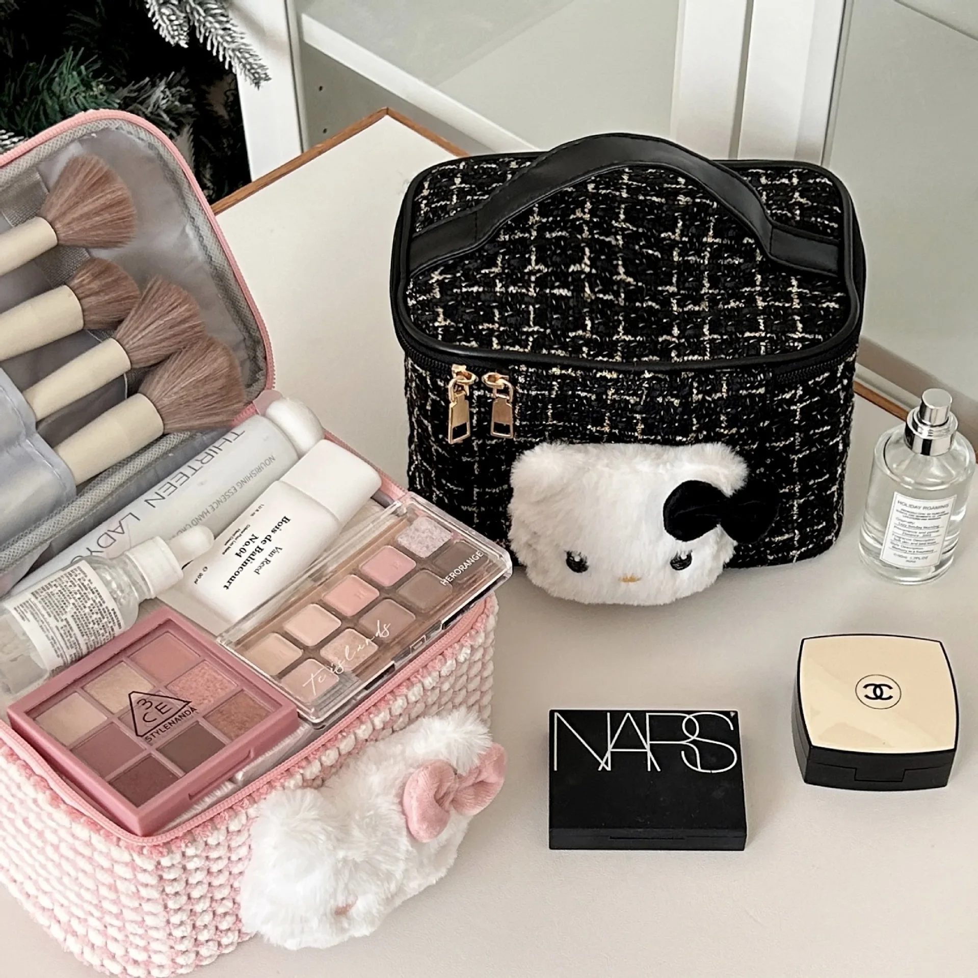 Hello Kitty 2025 nieuwe make-up tas grote capaciteit handtas reisorganisator draagbare waskit opslag Kawaii cosmetische vrouwen cadeau