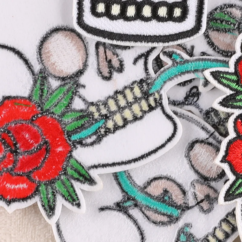 Patch Thermo collant Rock Punk Feuer Blitz Schädel für Kleidung Eisen auf Puffer Jacke Designer gestickte Nähen Abzeichen Rucksack a – Detail 17