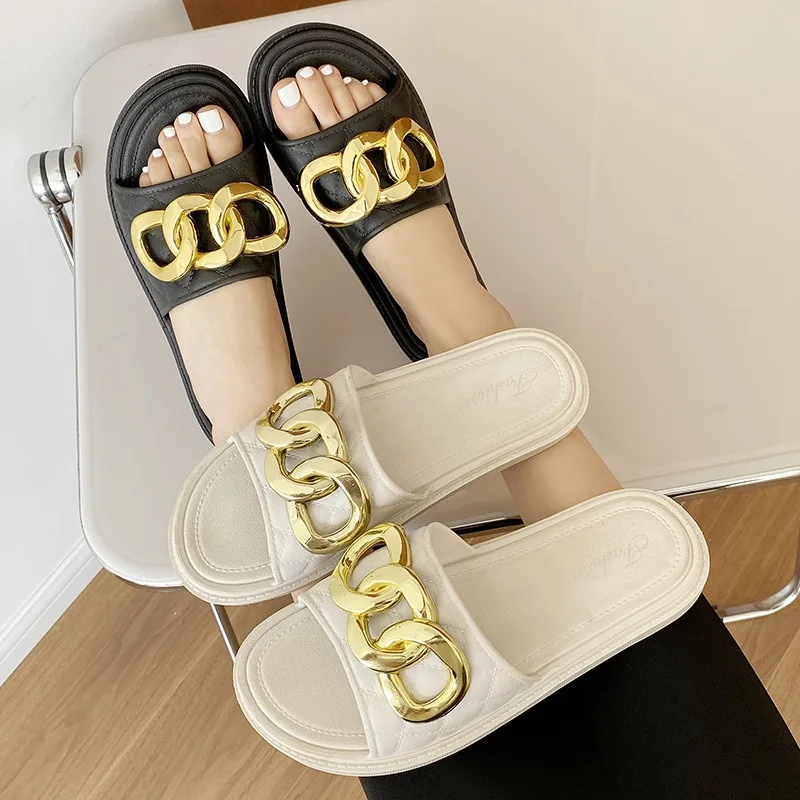 2024 Summer New Women's Slippers Gold Chain Inside and Outside Fashion Popular Home Comfortable Slippers