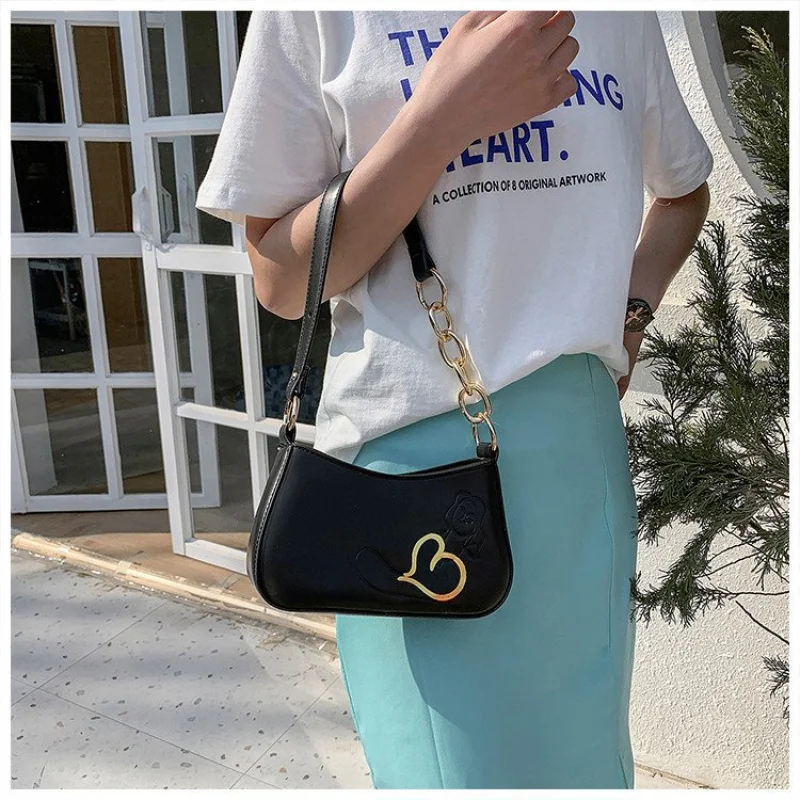 

Minimalist Casual Simple Messenger Bag For Women Stylish Crossbody Design With Leather Vintage Look And Letter Logo