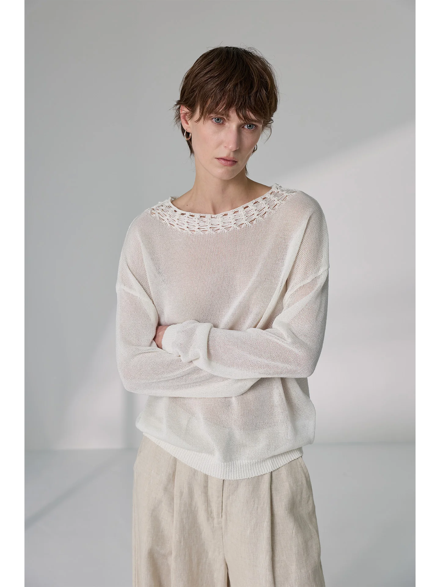 

Women's Loose Fit Hollow Knitted Sweater Silk And Paper Yarn Woven Spring 2026 Breathable Comfortable White Top