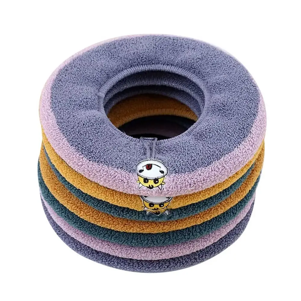 Coprisedile universale per WC Winter Warm Soft WC Ring Mat bagno con coperchio ribaltabile maniglia tappetino per WC per uso domestico cuscino per