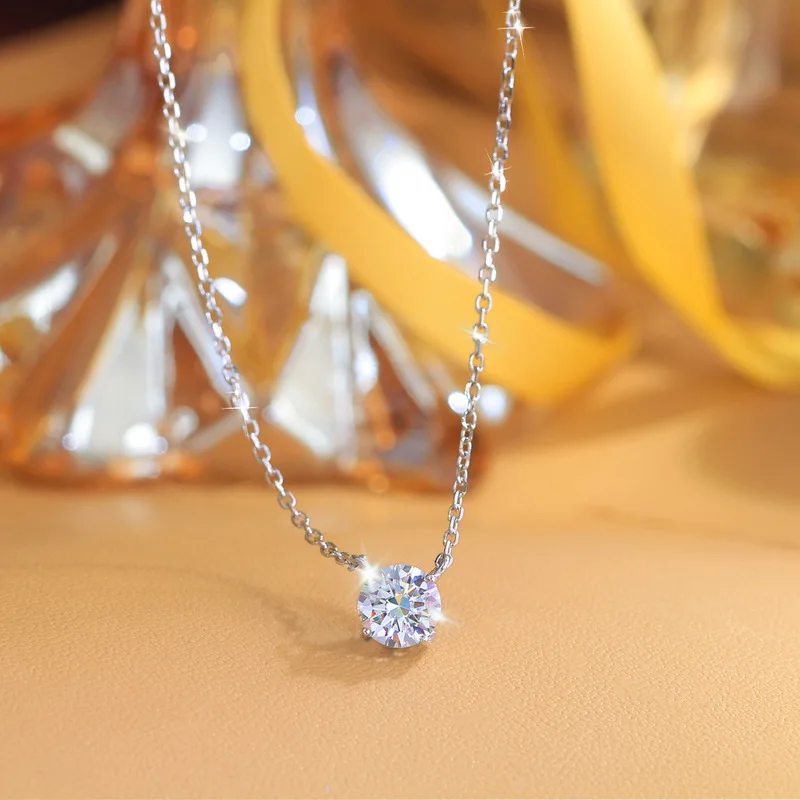 S925 Sterling Silver D Color Moissanite Classic Four - Claw Pendant Necklace Luxury High - End Collarbone Chain Jewelry
