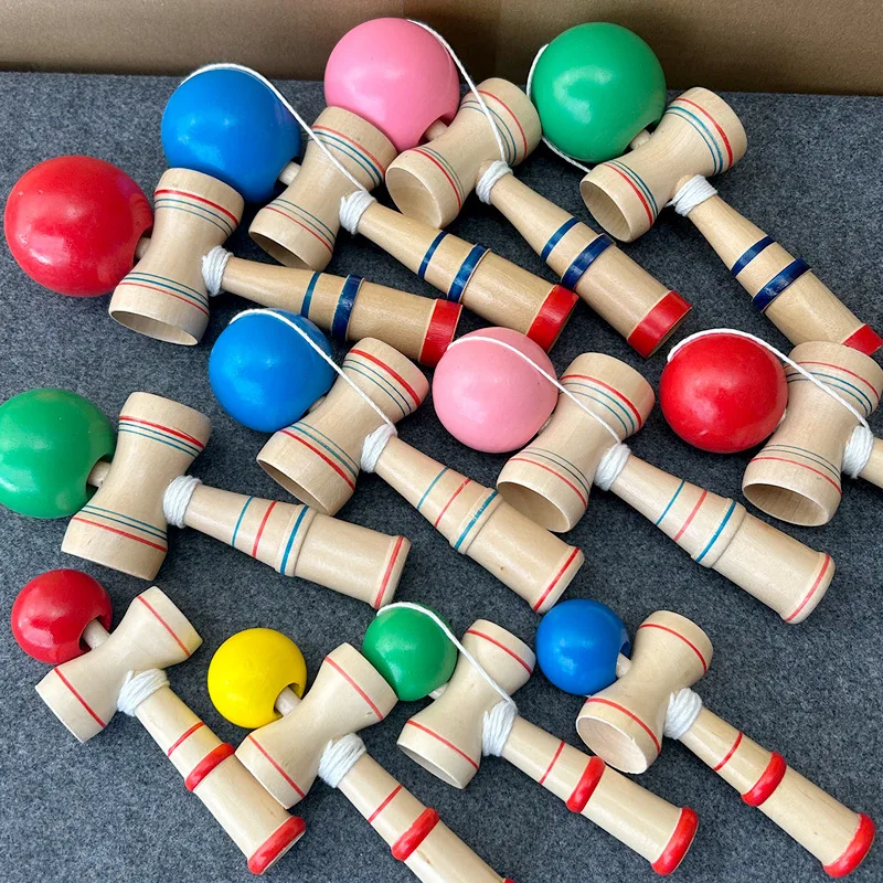 Espada de Jade Artificial Kendama, bola de habilidad de madera para principiantes, edición avanzada de alma, diseño de sol, Luna y tierra, regalo de entrenamiento en 4 colores, 1 ud.