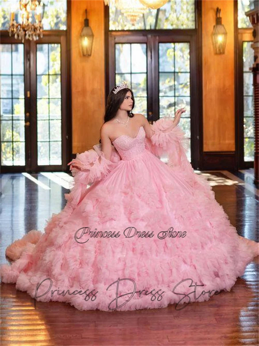 Luxe Glanzend Roze Gezwollen Quinnceanera Jurk Baljurk Kralen Met Cape Sweet 16 Vestidos De 15 Anos Twee Stukken (Rok En Cape)