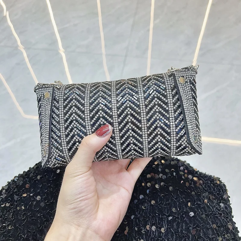 Luxo brilho bolsas femininas festa saco de embreagem moda brilhante strass saco de casamento senhora corrente bolsa de ombro pequeno saco nas axilas