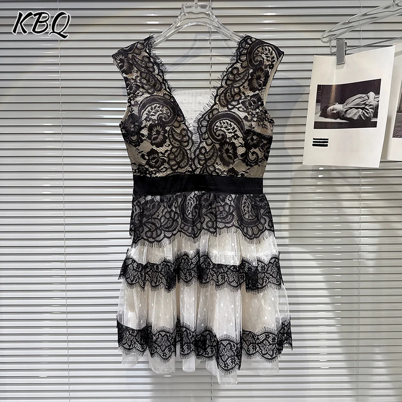 

KBQ French Hit Color Lace Tunic Dresses for Women V Neck Sleeveless High Waist Temperament Dress Female Fashion Summer Style New