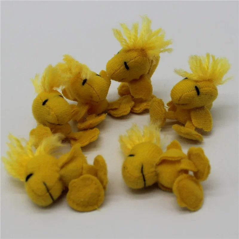 10 peças 4cm bonito os amendoim snoopy woodstock pássaro brinquedos de pelúcia boneca animal bonito