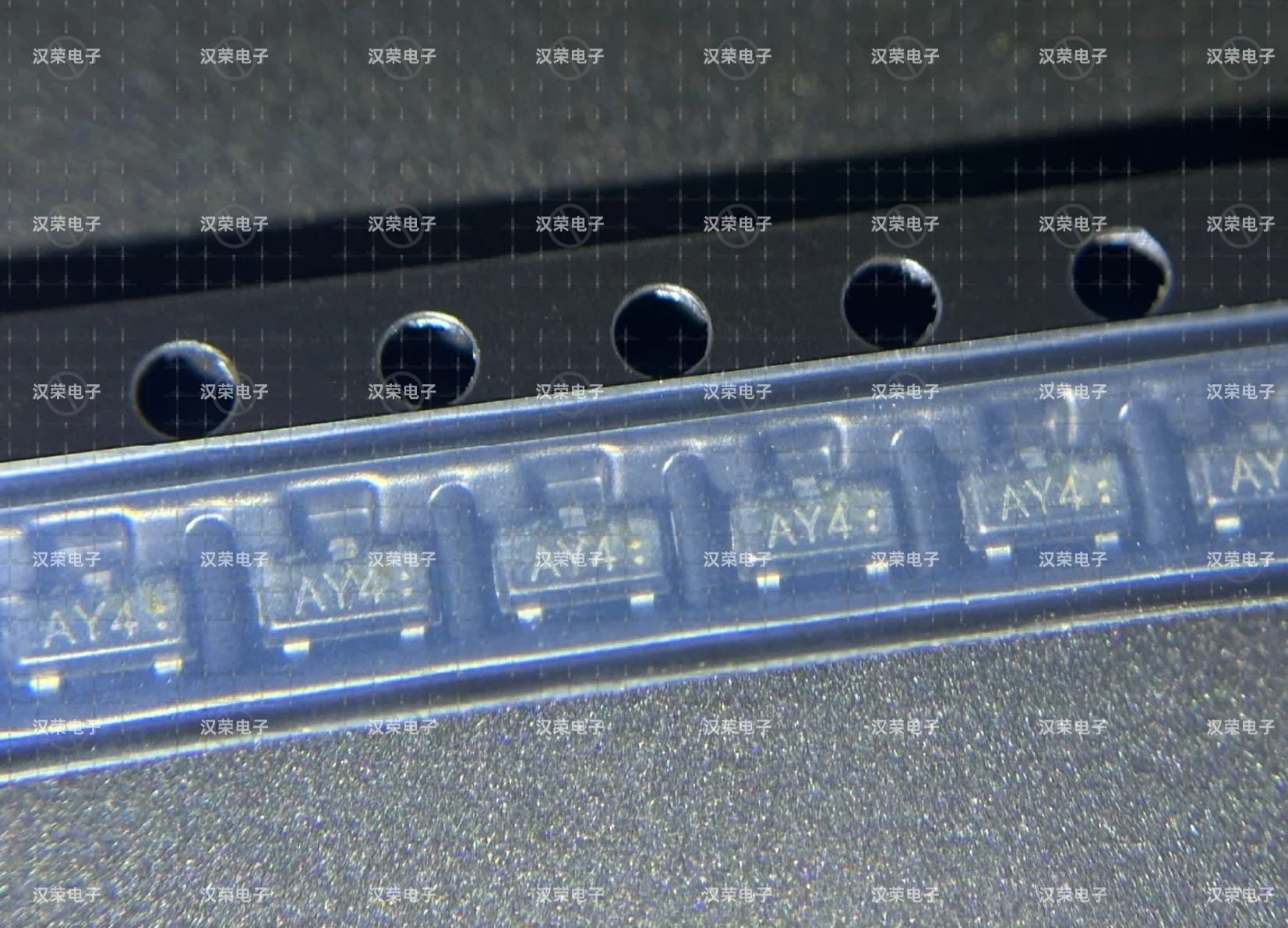 Newly designed chip transistor  2SC3392-4-TB-E   silk screen, NPN  50V 800MA ,SOT-23 package  2SC3392-4