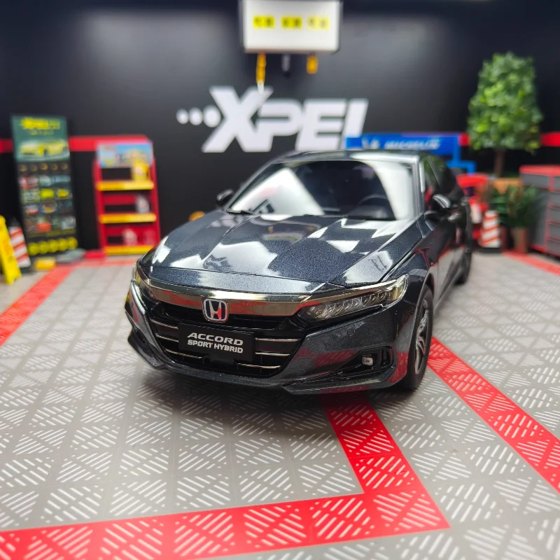 

Diecast 1:18 Scale Honda Accord 10th Generation Hybrid Factory Full Car Door-opening Alloy Car Model Collectible Toy Gift