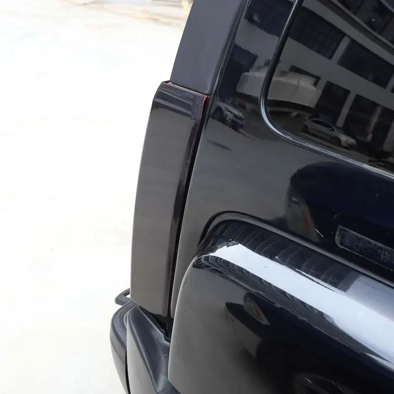 

For 05-09 Hummer H3 Car tail light blackened shell ABS transparent gray tail light cover tail light decorative cover