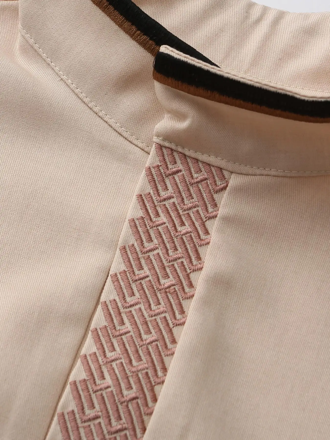 Middle East African Muslim Embroidered Stand Collar Long Sleeve Loose Robe Traditional Ethnic Style Business Dinner Party Clothi