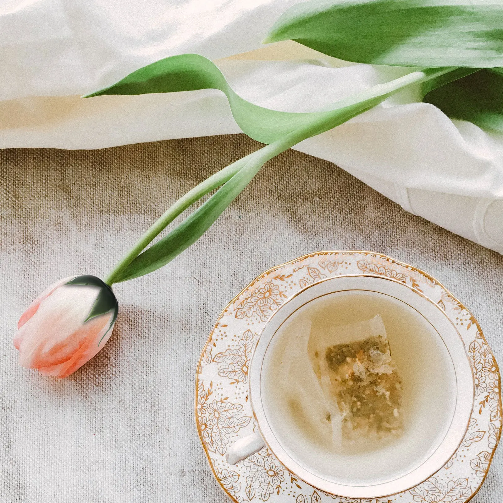 

100pcs Artificial Flower Sepals Realistic Fake Green Sepal For Diy Rose Craft Soap Flower Making Floral Arrangement Supplies