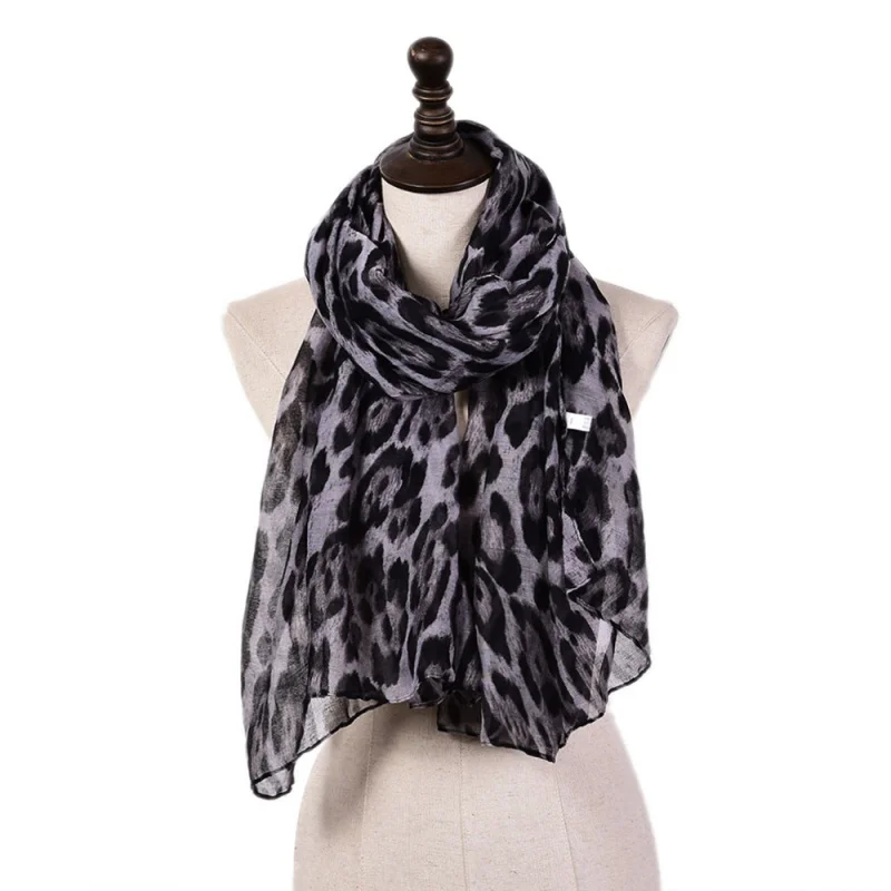 2023 Hot Spring and Autumn New Ladies Bali Yarn Scarf European and American Leopard Print Shawl Scarf Foreign Trade Cross-Border