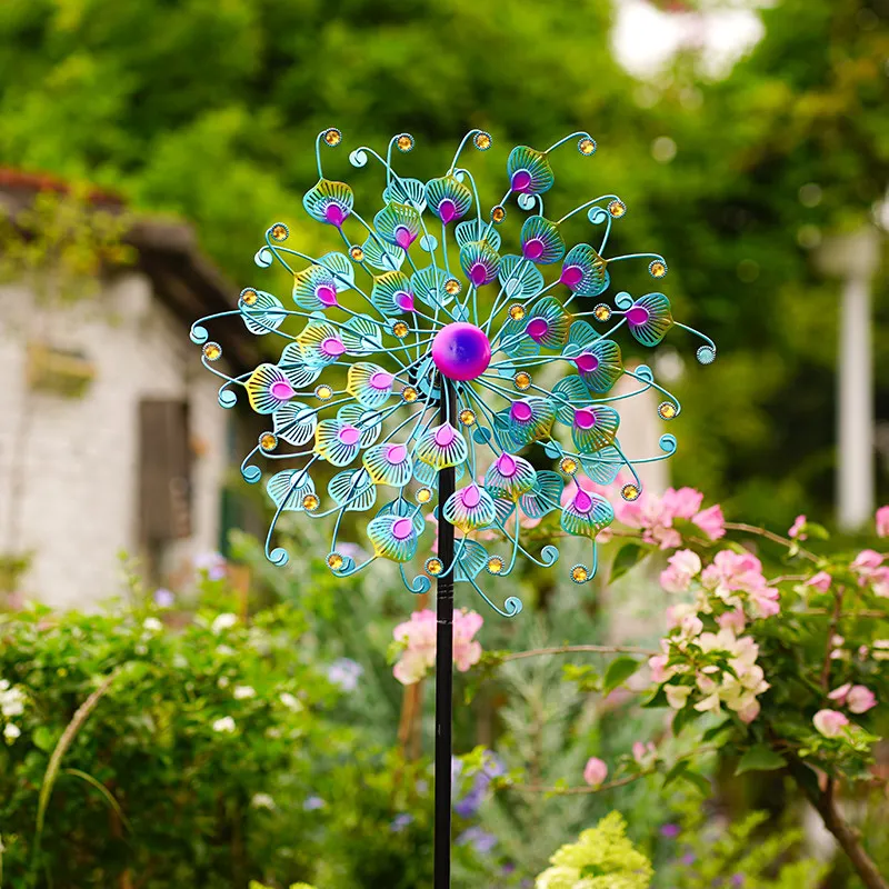 Double-Sided Peacock Windmill Garden Iron Rotating Ornament for Outdoor Balcony Whimsical Patio Art Sculpture Rustic Yard Decor