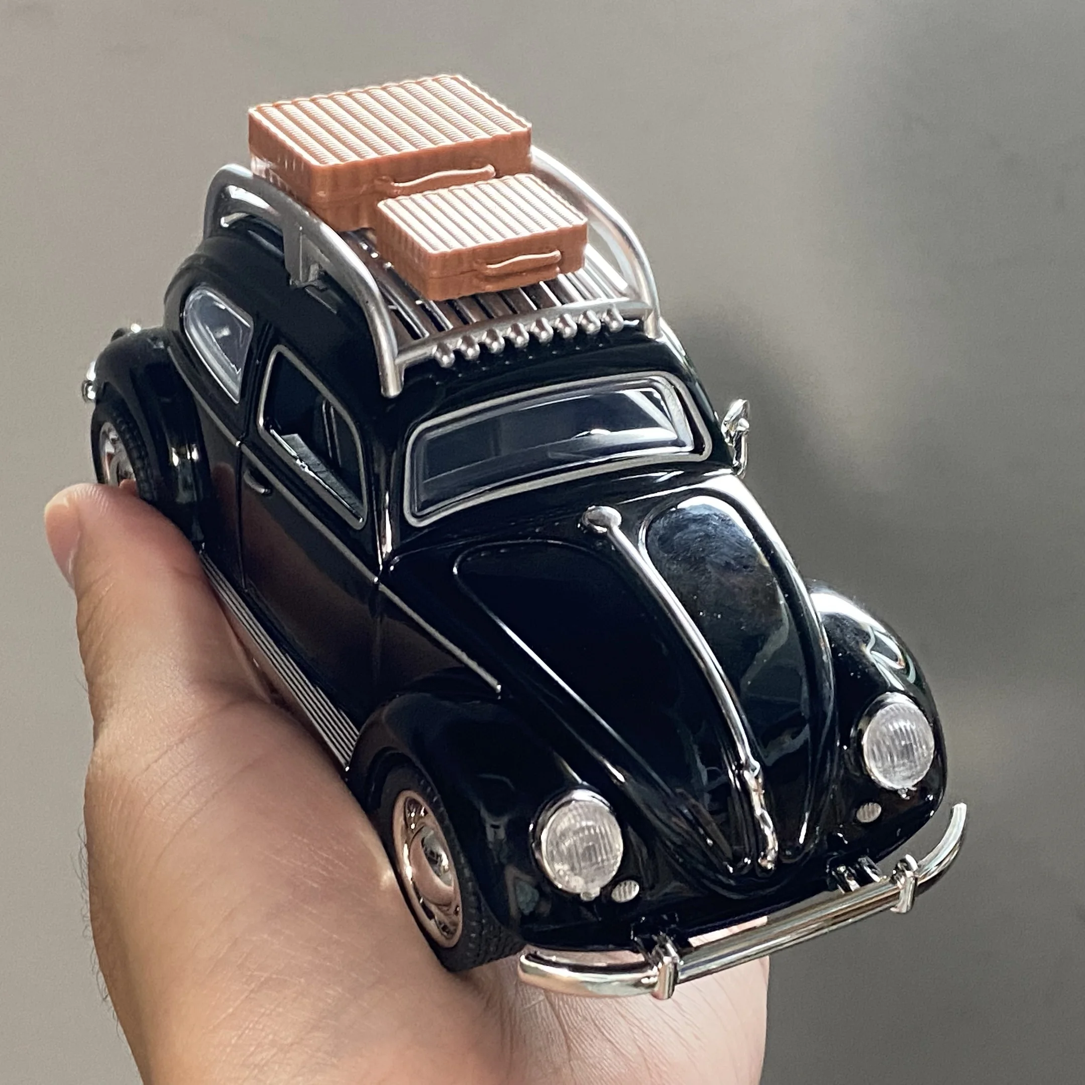 1:32 volkswagen beetle versão de viagem sedan compacto liga diecast modelo carro interior computador host interior diy ornamentos presente