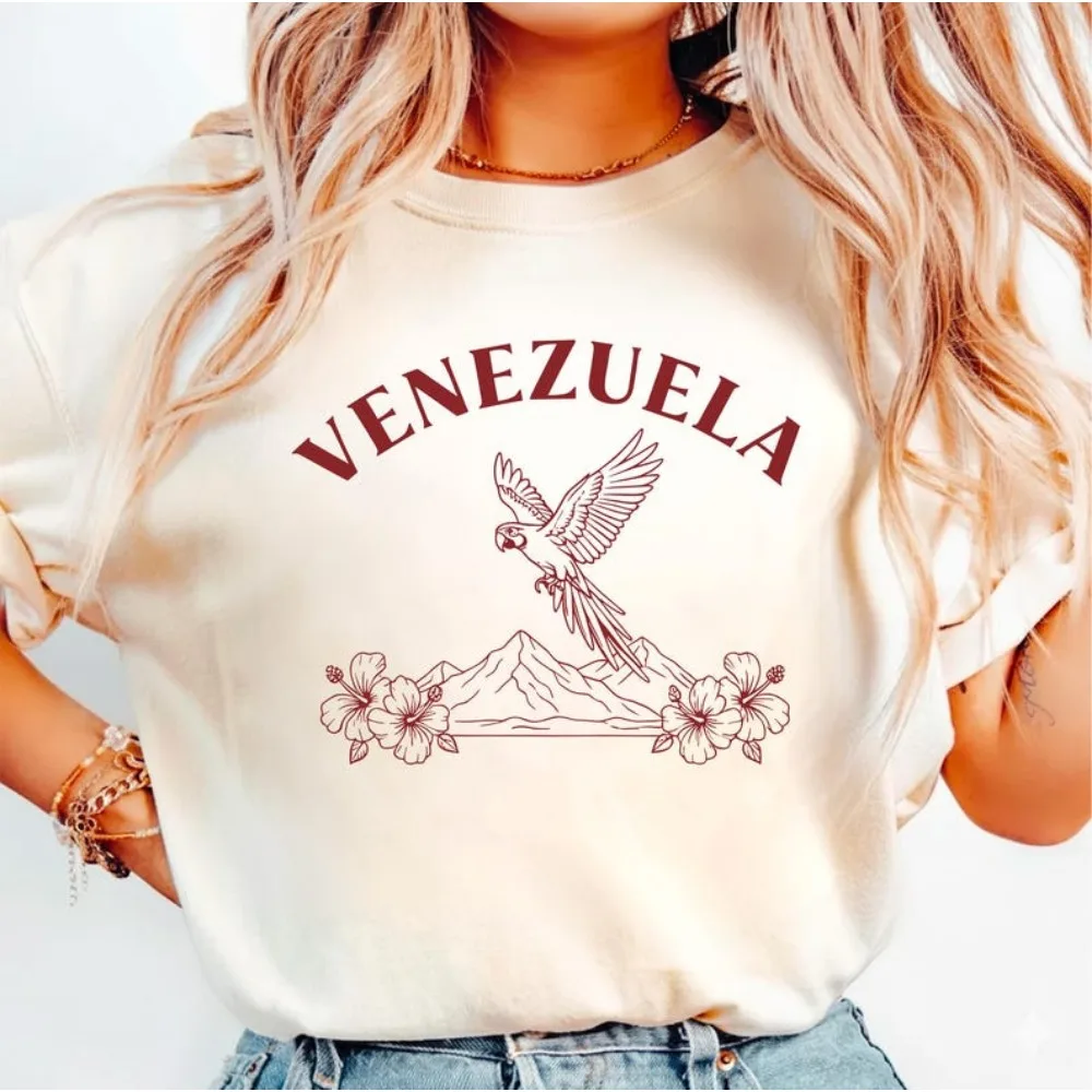 Venezuela Unisex T-Shirt Caribe Guacamaya City Women Tee Souvenir Shirt for Travelers  Retro Venezuela Shirt