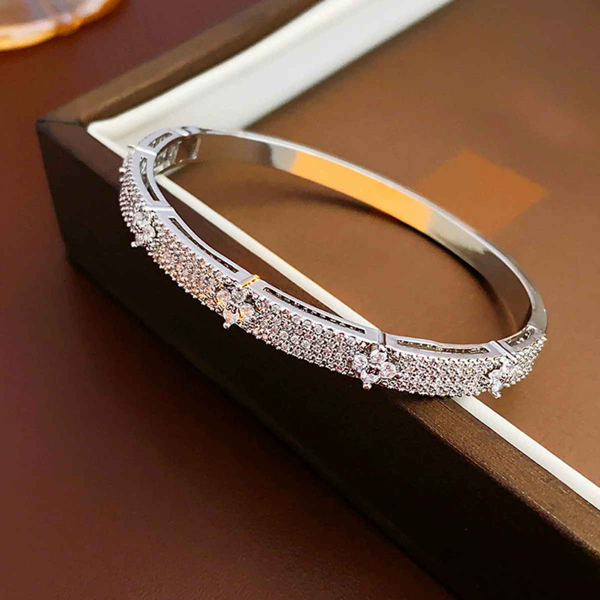 Delicate Four Leaf Flower Inlaid Zircon Bracelet for Women Elegant Fashion Wedding  Jewelry  Gifts view 6