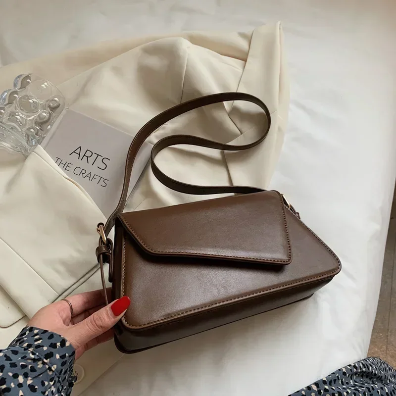 

Irregular Flap Small PU Leather Underarm Crossbody Bags Fashion Summer Office Ladies Handbags for Women Shoulder Side Bag