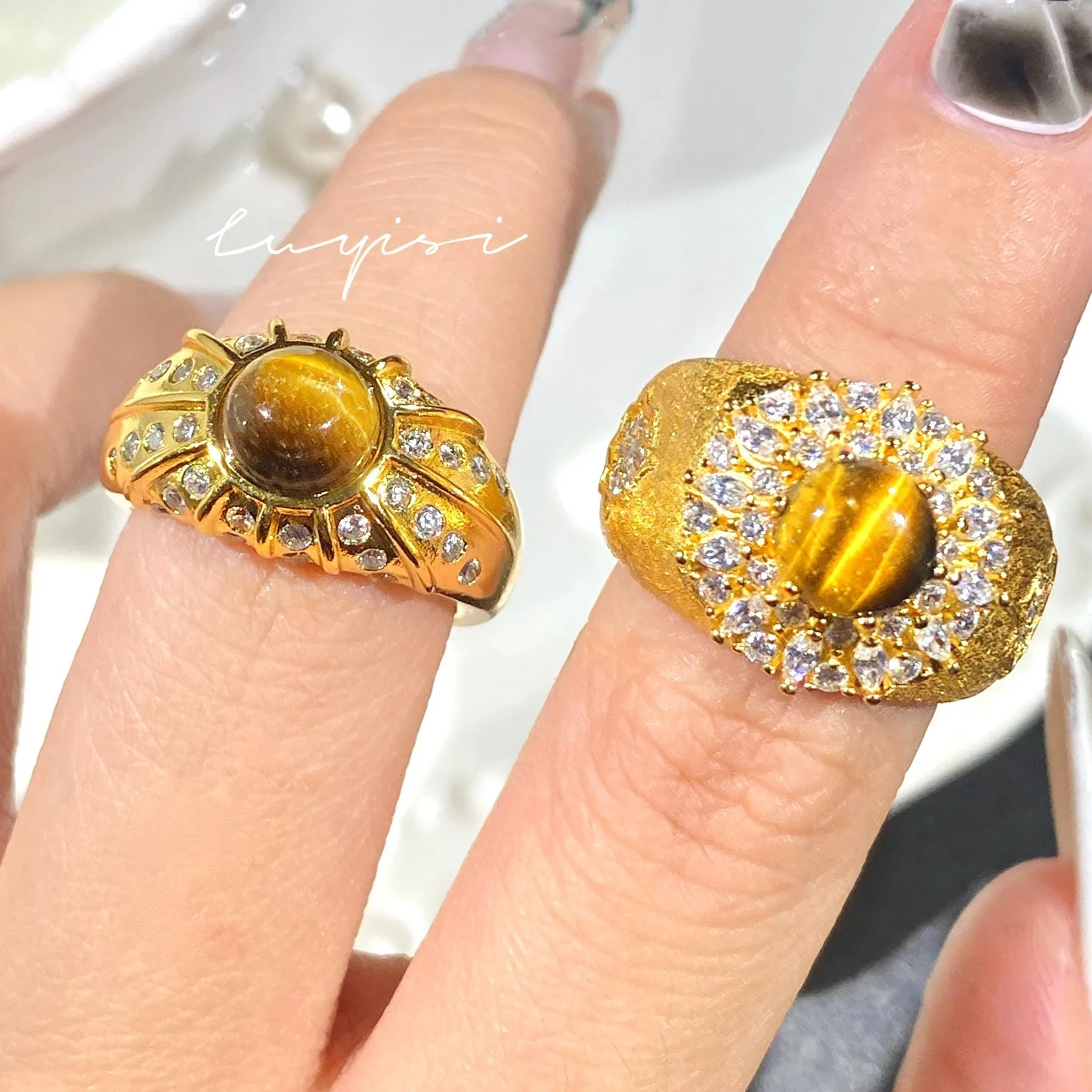 

Shiny Genuine 18 Kt Gold Color Smooth Matte Finish Natural Tiger Eye Stone Ring for Women Adjustable Ring Birthday Jewelry Gifts