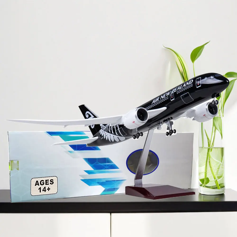 43CM Aircraft Model 787 B787 New Zealand Airlines Model Planes 1/130 Scale Resin Diecast Airplane W Light and Wheel Landing Gear