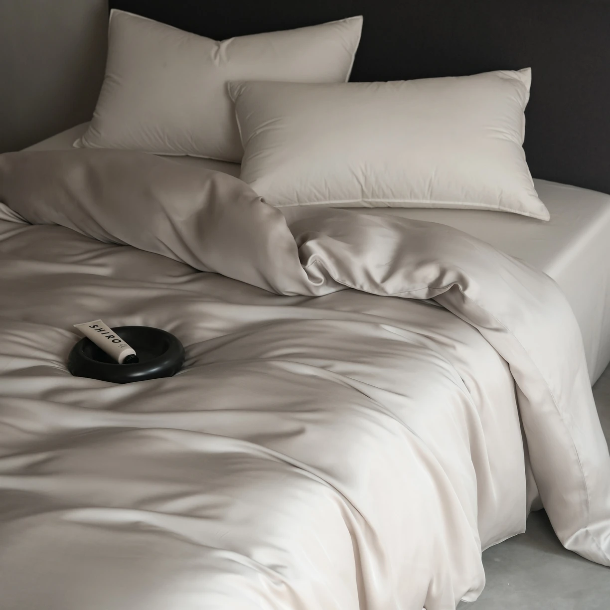 Premium Lyocell Duvet Cover Silky Breathable Eco-Friendly Queen Quilt/Comforter Cover For Home Hotel Wedding No Filling 1pc