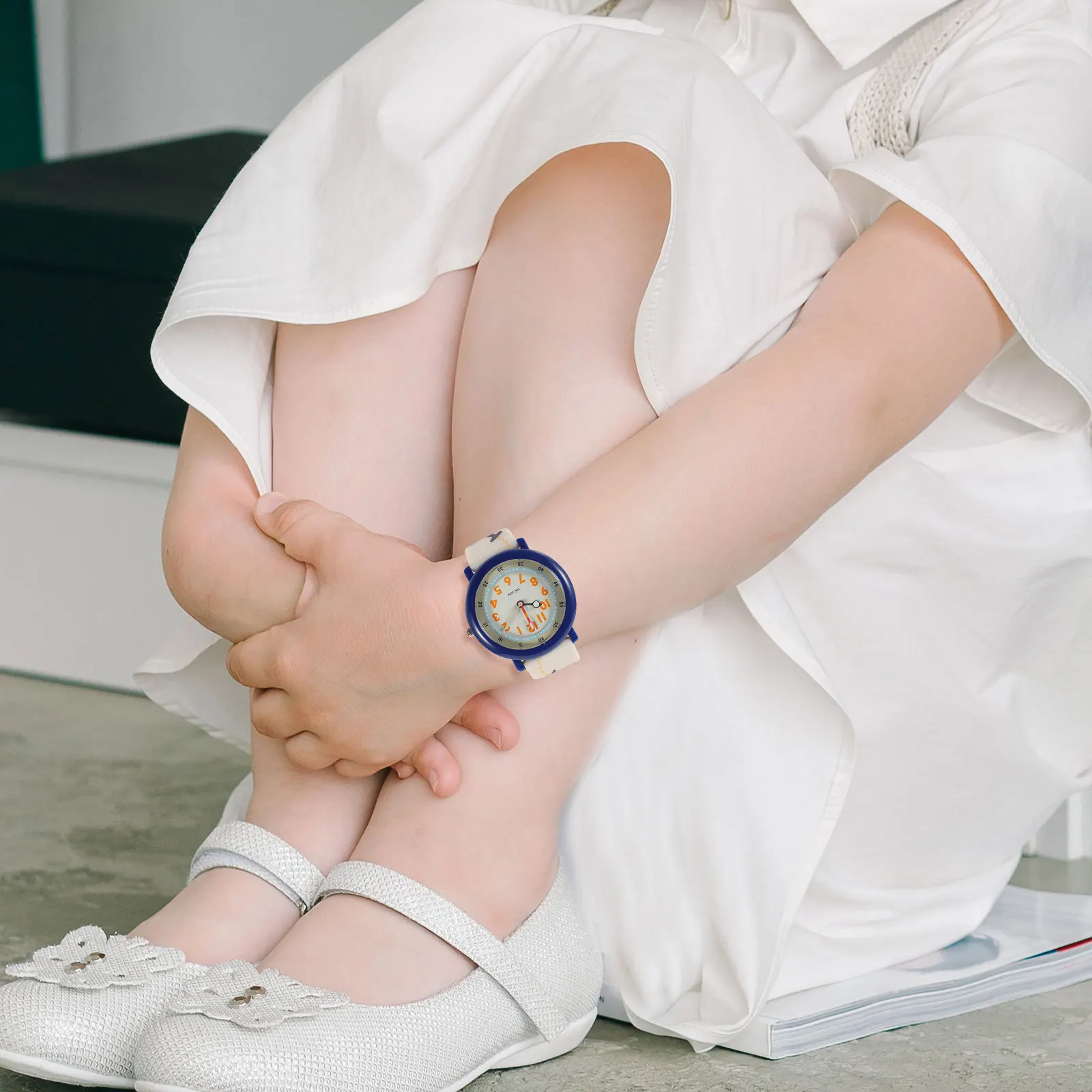 ساعة كارتون رائعة ملونة وقابلة للتعديل وخفيفة الوزن كهدية للطلاب #3