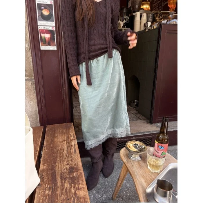 Chic Velvet Lace Half Skirt Comfortable Elastic Waist Simple Style Women's Fashion New Arrival Spring Autumn Season Polyester...