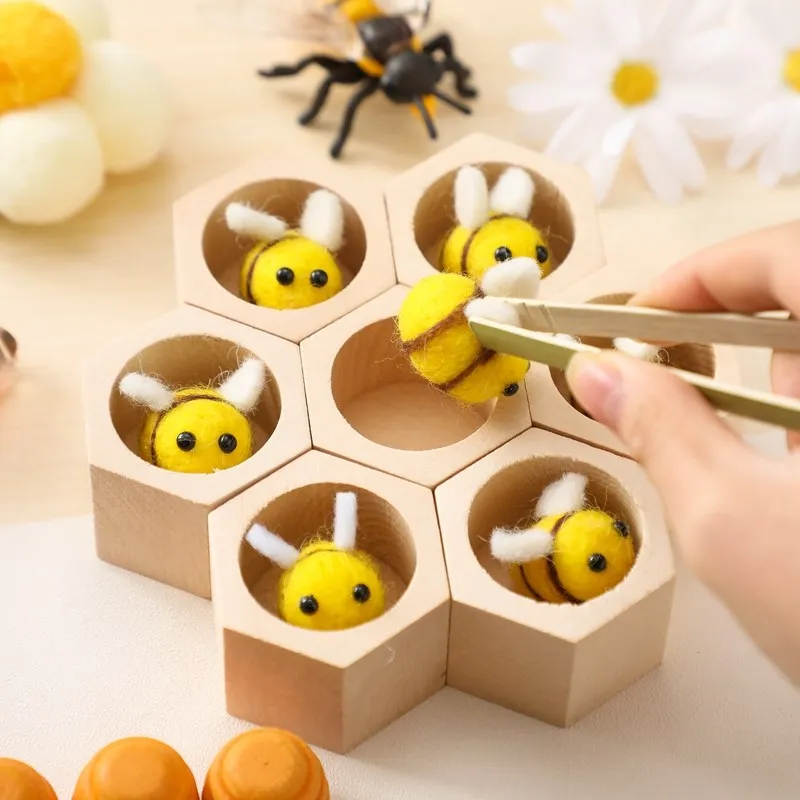 1 Set Wooden Beehive Toy Children\'s Educational Enlightenment Toys Early Education Montessori Game Small Bee Toy Christmas Gift